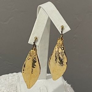 RETRO BOHO CHIC! 24K Yellow Gold Plated Leaf Earrings Shines Bright!